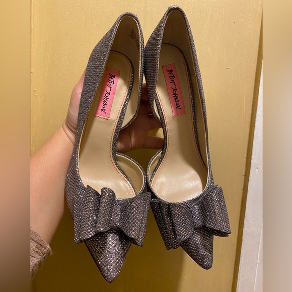 Betsy Johnson Women Heels - Picture 9 of 10